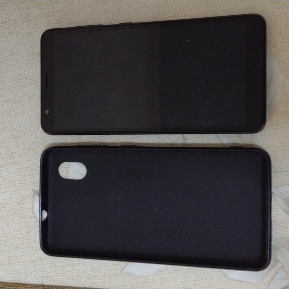 Cell Phone 🤳 - Picture 4 of 5